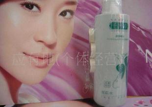 廣州正品批發(fā) 千纖草絲瓜水200g，家居美容新選擇